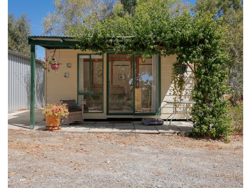 34 Kiln Road, Nowergup WA 6032