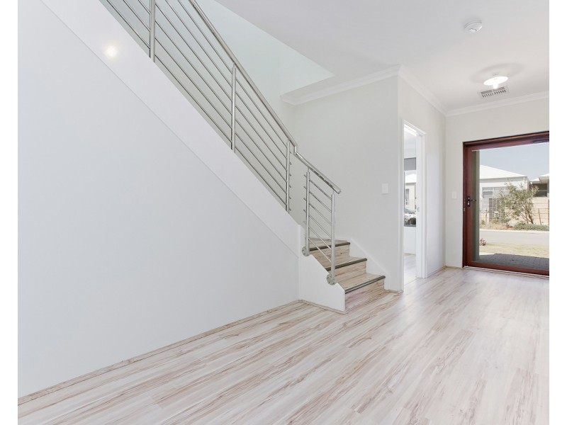 3 Chambered Way, Jindalee WA 6036