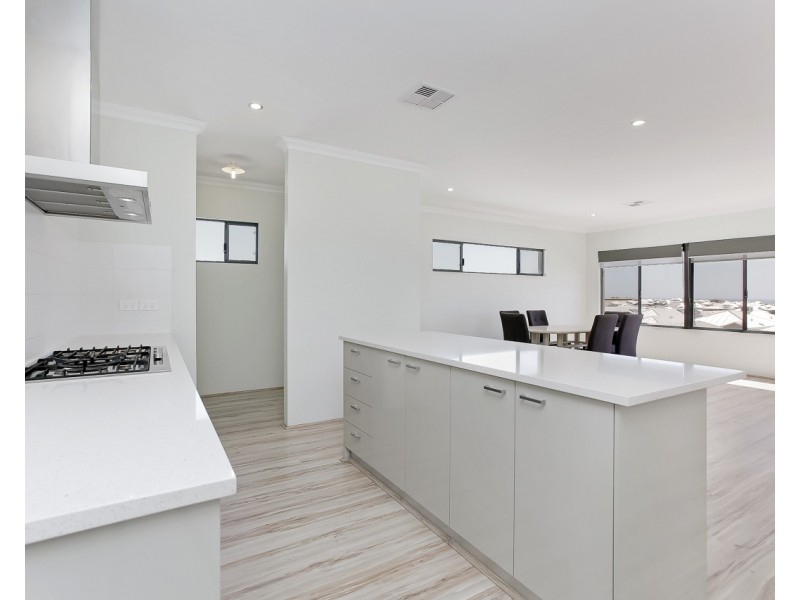 3 Chambered Way, Jindalee WA 6036