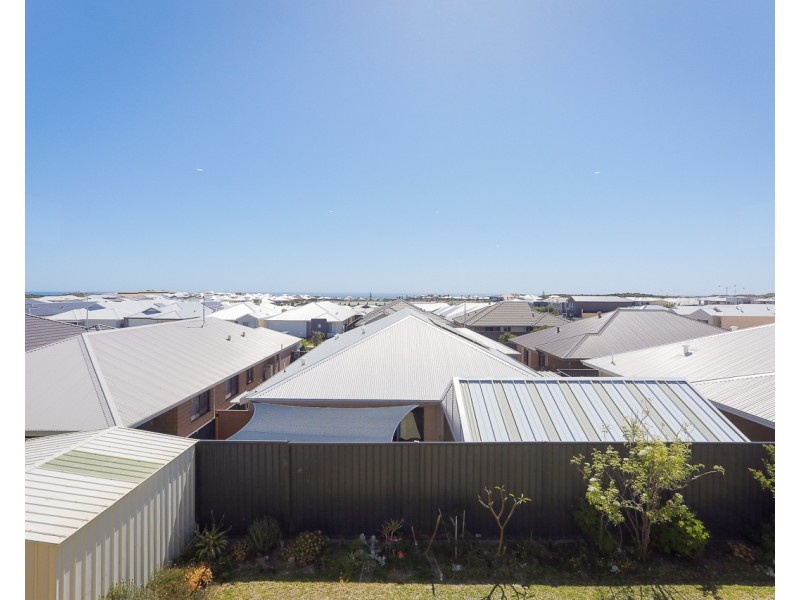 3 Chambered Way, Jindalee WA 6036