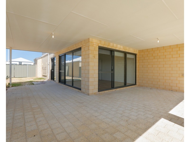 3 Chambered Way, Jindalee WA 6036