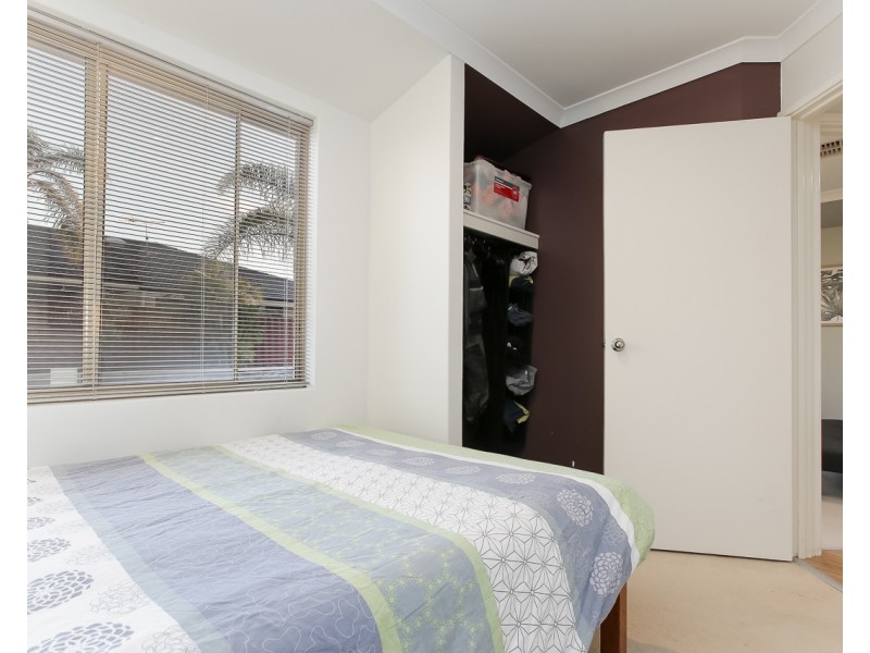 30 Midlothian Crescent, Kinross WA 6028