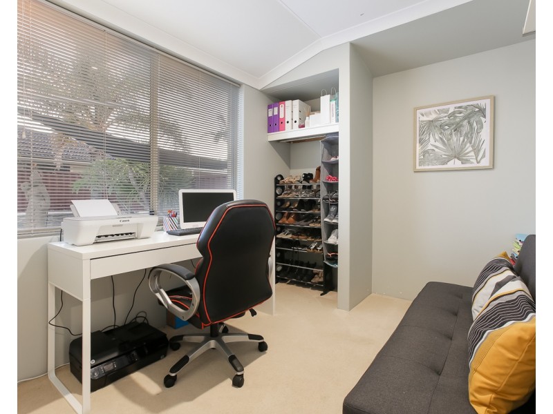 30 Midlothian Crescent, Kinross WA 6028