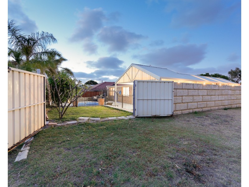 30 Midlothian Crescent, Kinross WA 6028