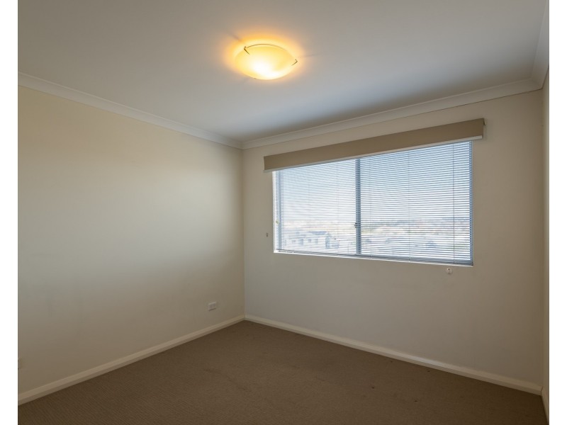 33 Ladera Drive, Clarkson WA 6030