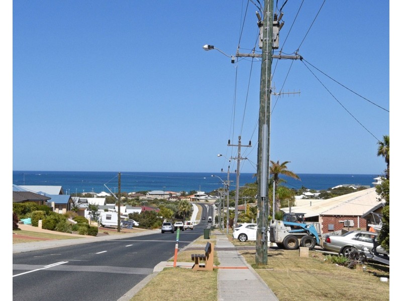 61 Quinns Road, Quinns Rocks WA 6030