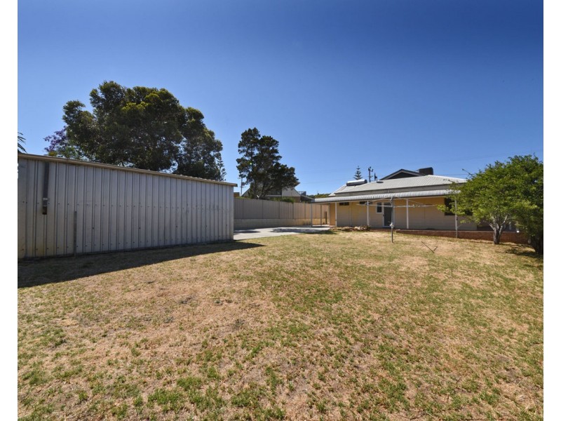 61 Quinns Road, Quinns Rocks WA 6030