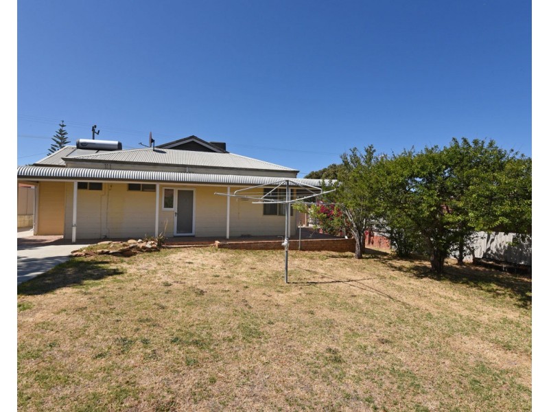 61 Quinns Road, Quinns Rocks WA 6030