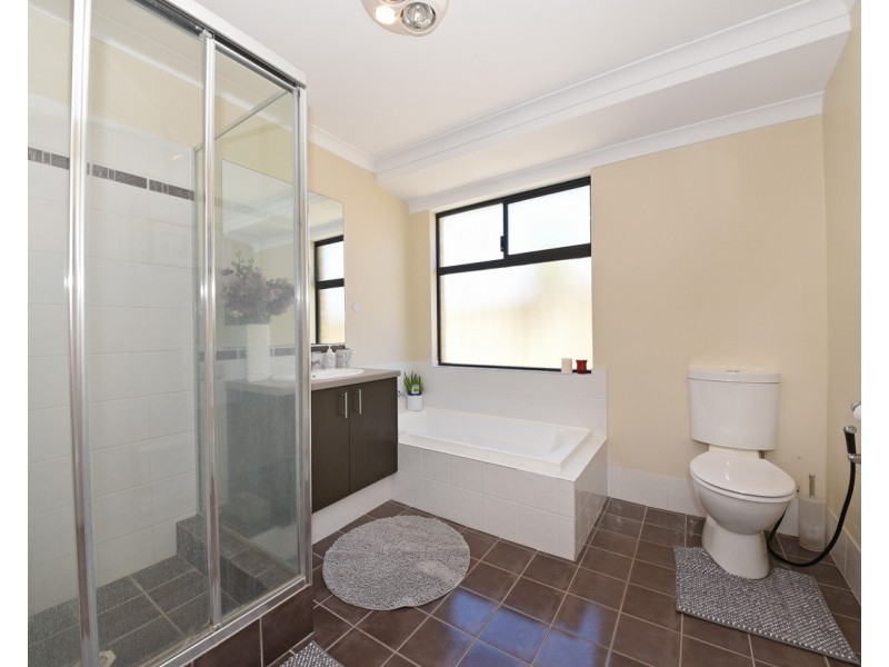 49 Ridgewood Boulevard, Ridgewood WA 6030