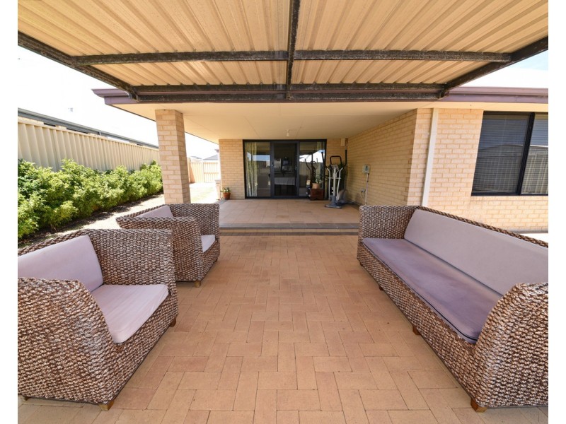 49 Ridgewood Boulevard, Ridgewood WA 6030