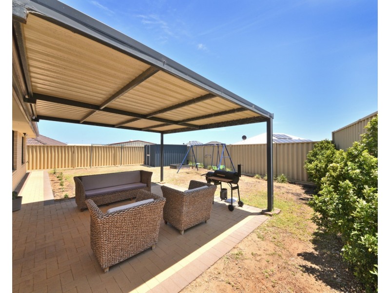 49 Ridgewood Boulevard, Ridgewood WA 6030