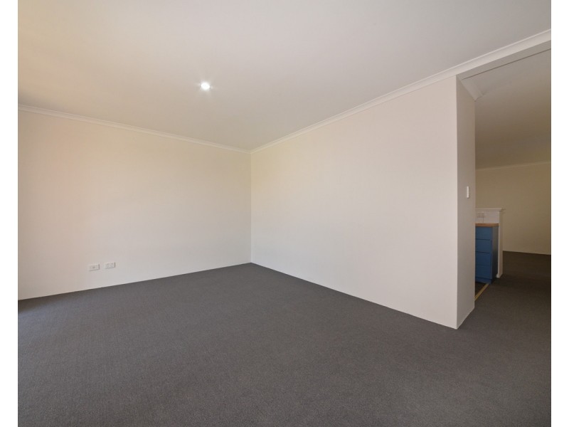 11 Grand Paradiso Parade, Merriwa WA 6030