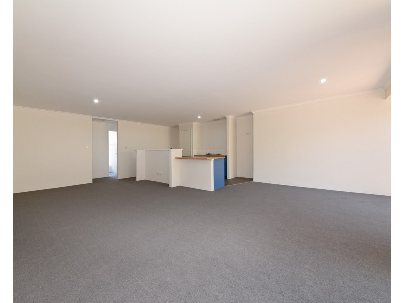 11 Grand Paradiso Parade, Merriwa WA 6030