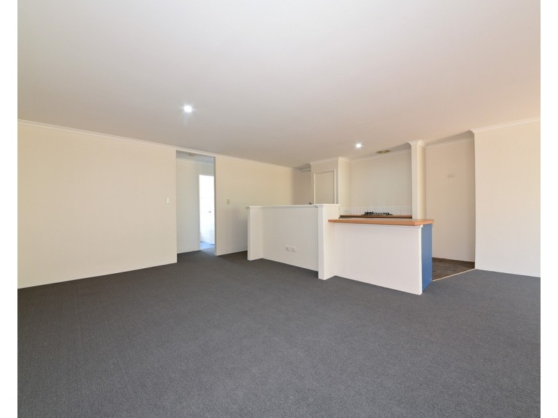 11 Grand Paradiso Parade, Merriwa WA 6030