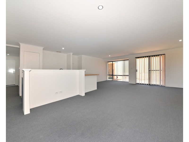 11 Grand Paradiso Parade, Merriwa WA 6030