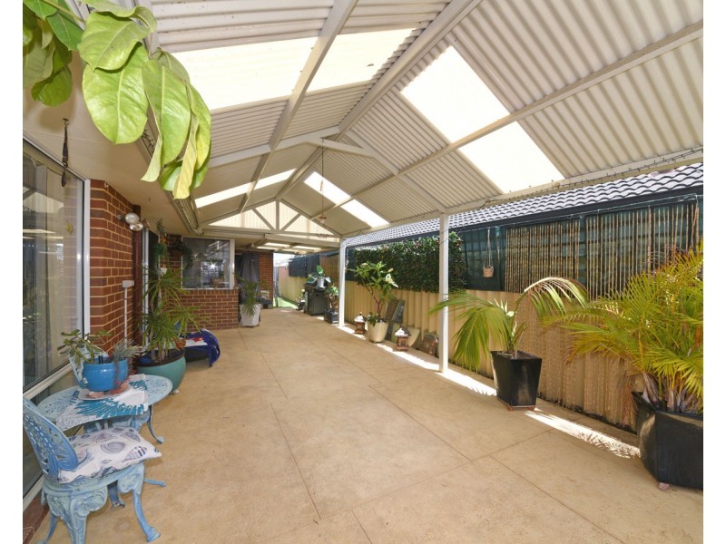 15 Beachwood Crescent, Butler WA 6036