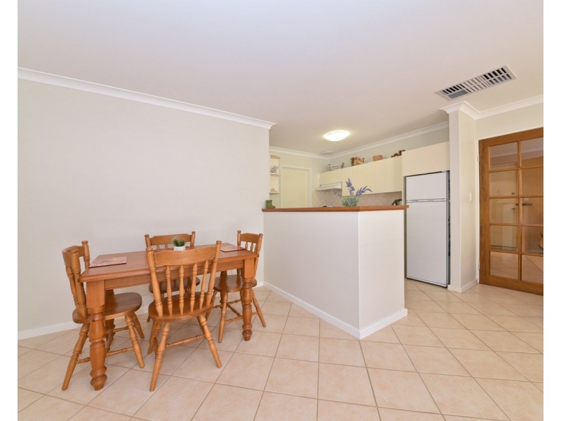 6 Voltaire Crescent, Ridgewood WA 6030