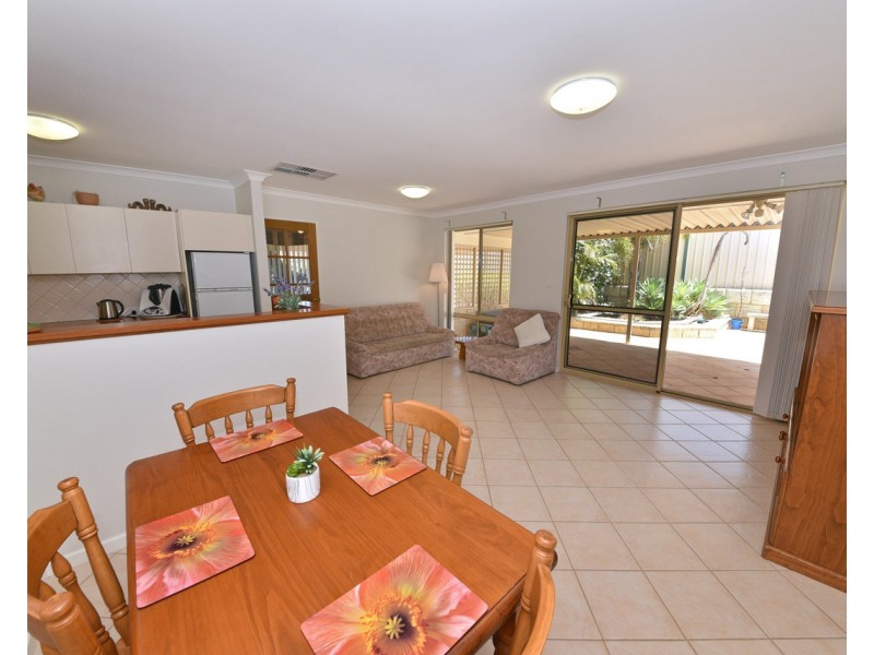 6 Voltaire Crescent, Ridgewood WA 6030