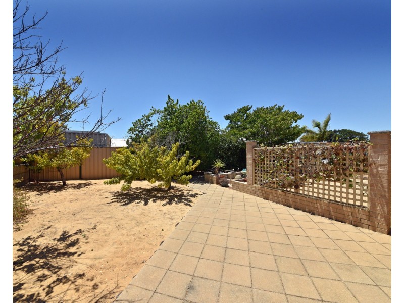 6 Voltaire Crescent, Ridgewood WA 6030