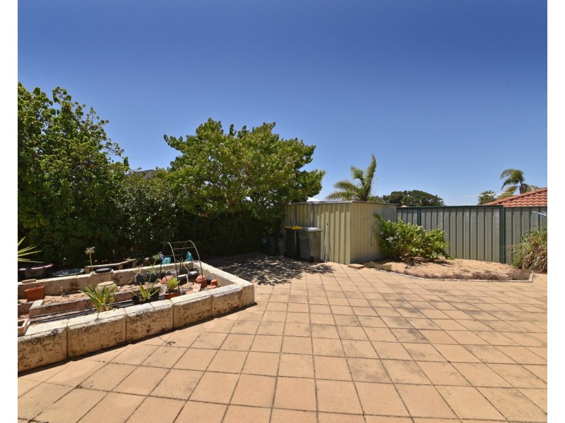 6 Voltaire Crescent, Ridgewood WA 6030