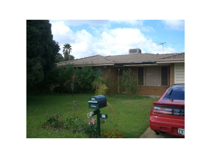 21 Tiber Avenue, Beechboro WA 6063