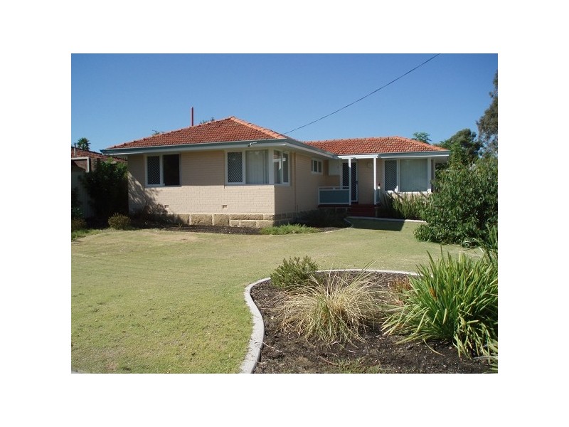54 Nanovich Avenue, Girrawheen WA 6064