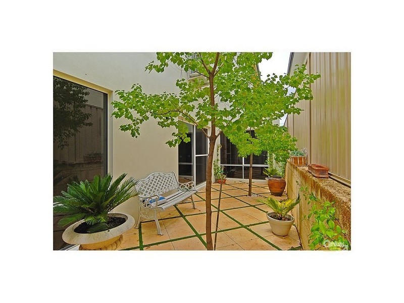 13 Derril Avenue, Dianella WA 6059