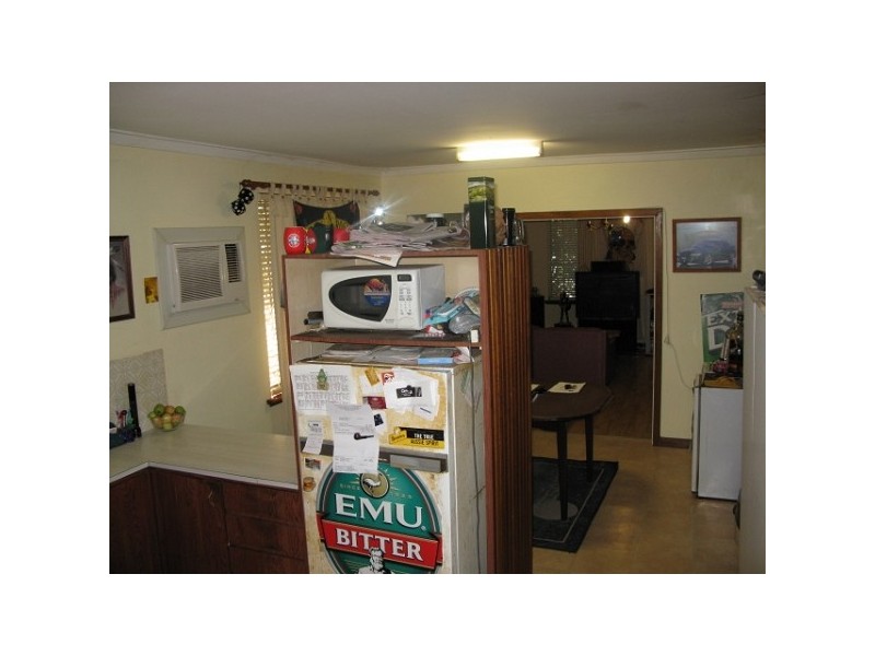 37 Tullamore Avenue, Thornlie WA 6108