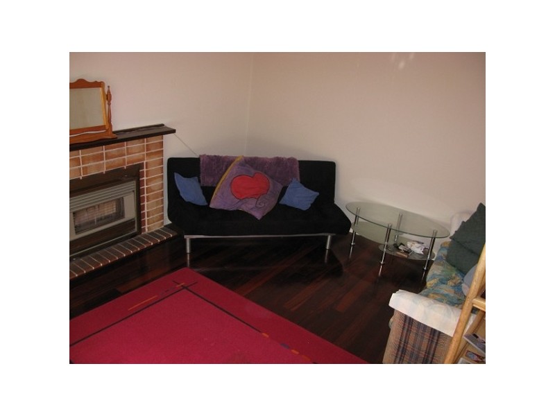 21 Coleman Crescent, Melville WA 6156