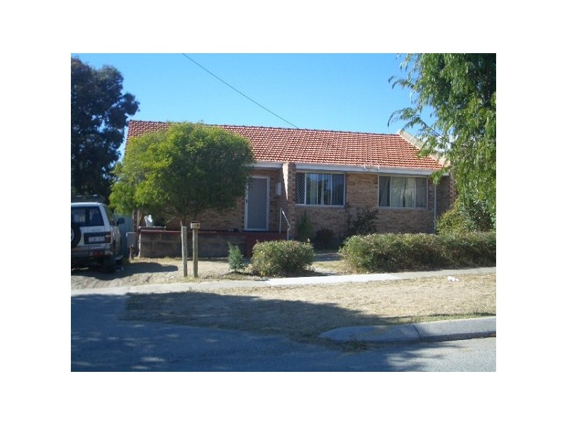4 Lonsdale Street, Yokine WA 6060