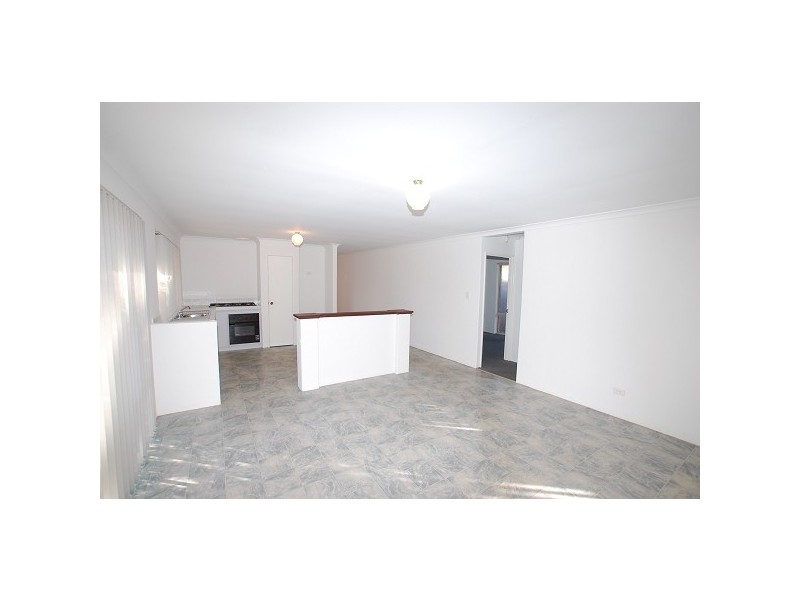 2 Godney Glade, Kiara WA 6054