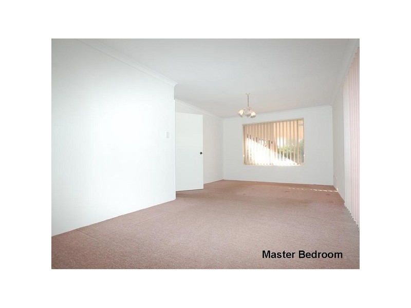 2 Godney Glade, Kiara WA 6054