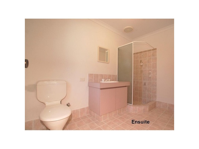 2 Godney Glade, Kiara WA 6054