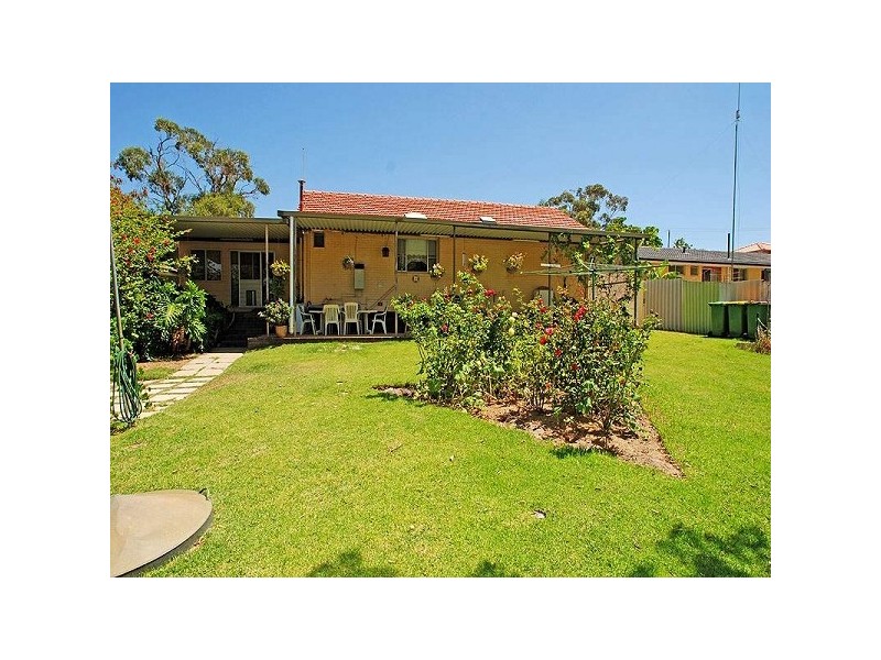 19 Sudlow Street, Embleton WA 6062
