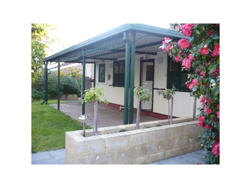 1 Whittaker Street, Bayswater WA 6053