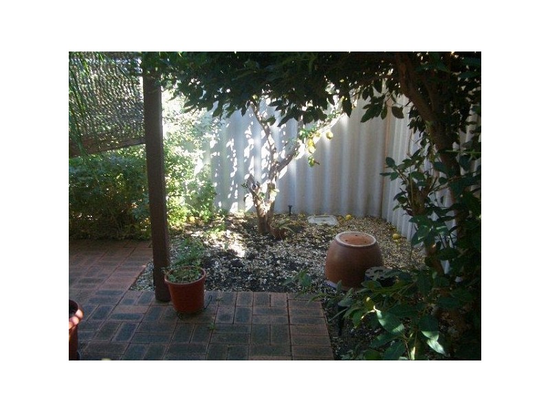 4 / 259 French Street, Tuart Hill WA 6060