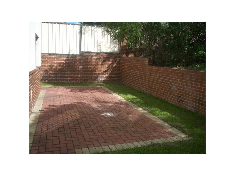 1/33 Langley Road, Bayswater WA 6053