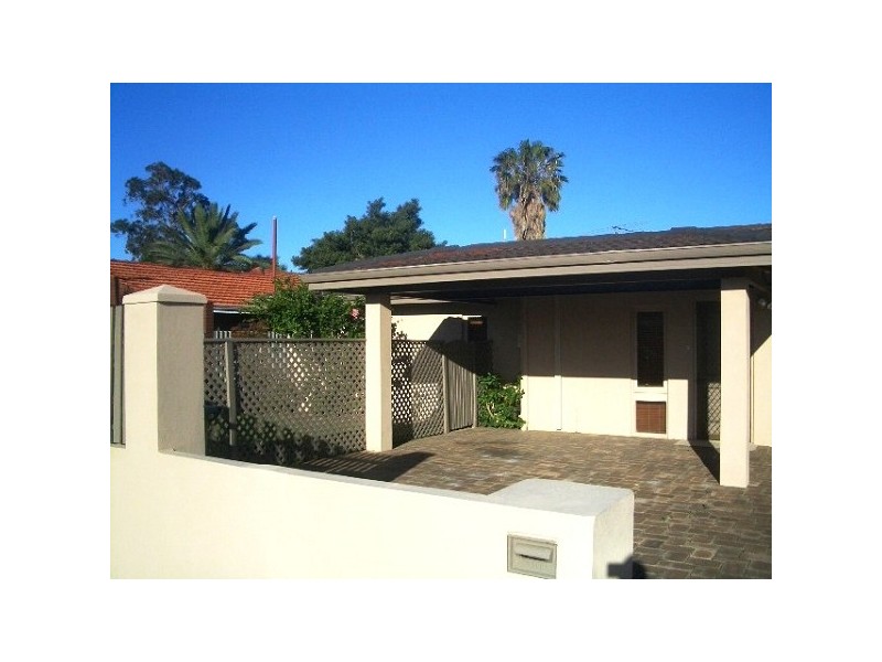 27 Gatton Way, Embleton WA 6062