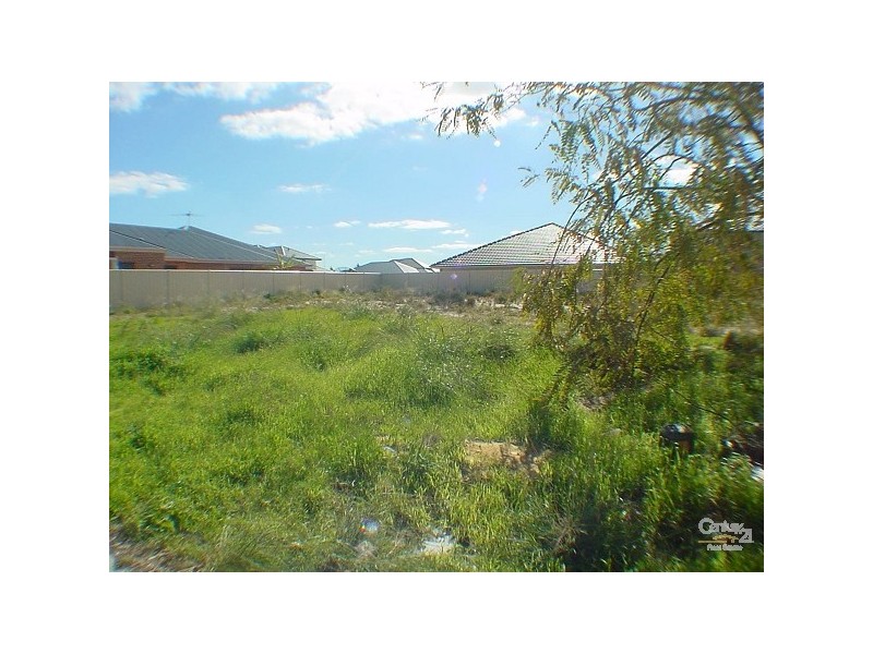 5 Kokoda Boulevard, Dianella WA 6059