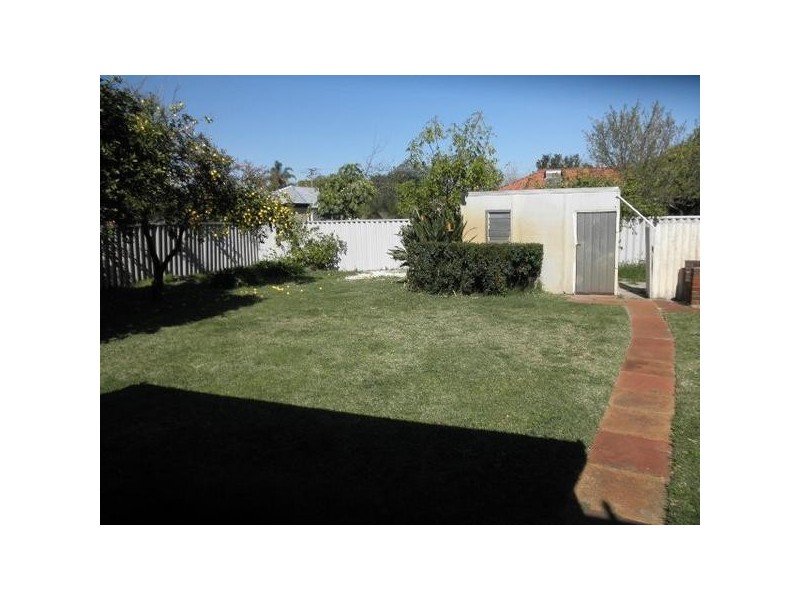 333 Grand Promenade, Dianella WA 6059