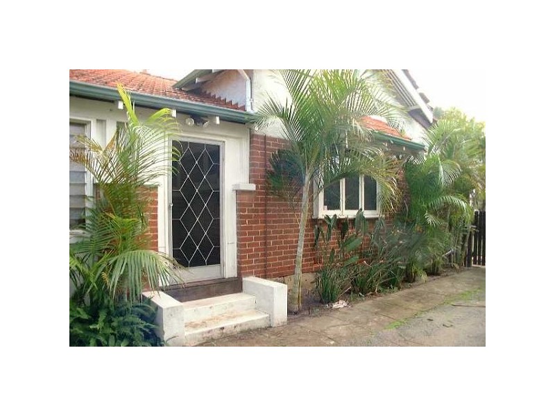 14 Seventh Avenue, Maylands WA 6051