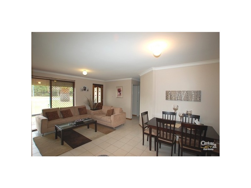 74 Kingfisher Avenue, Ballajura WA 6066