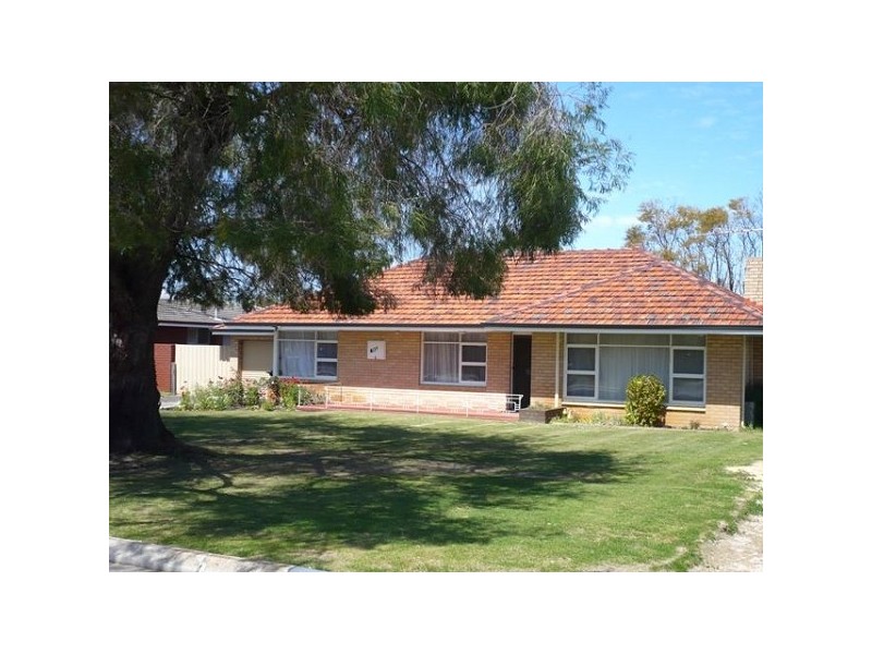 34 Malba Crescent, Dianella WA 6059