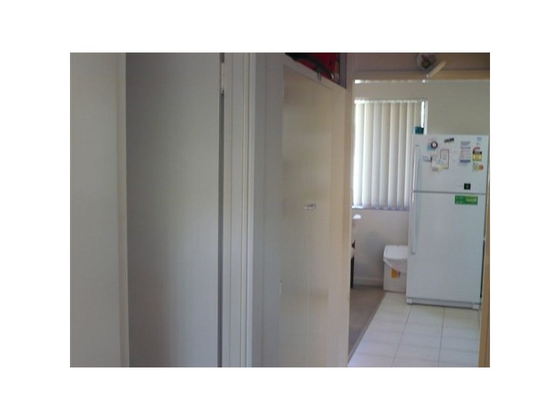 4B/92 Alexander Drive, Dianella WA 6059