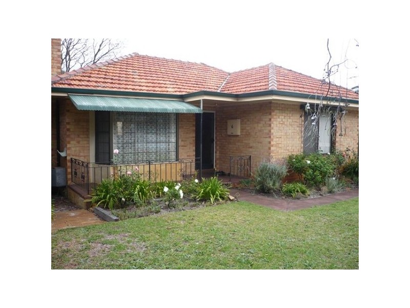 6 Ware Street, Embleton WA 6062