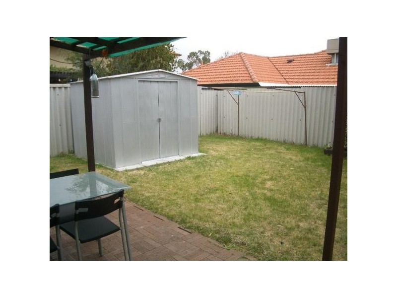 9/2 Nagel Place, Dianella WA 6059