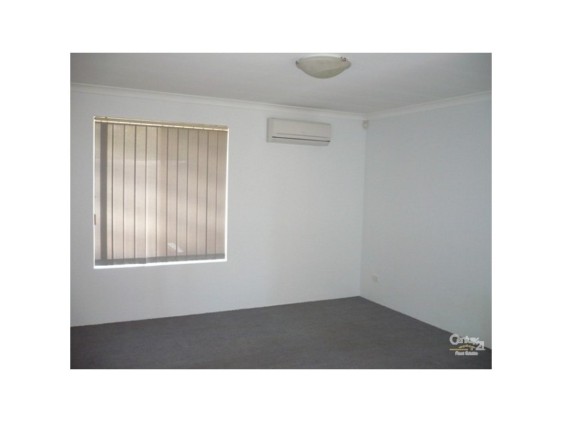 2/19 Moulden Avenue, Yokine WA 6060