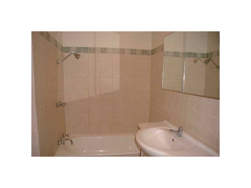 146/12 Wall Street, Maylands WA 6051