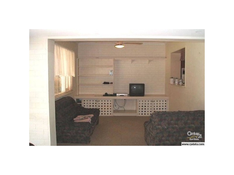 35 Howes Crescent, Dianella WA 6059