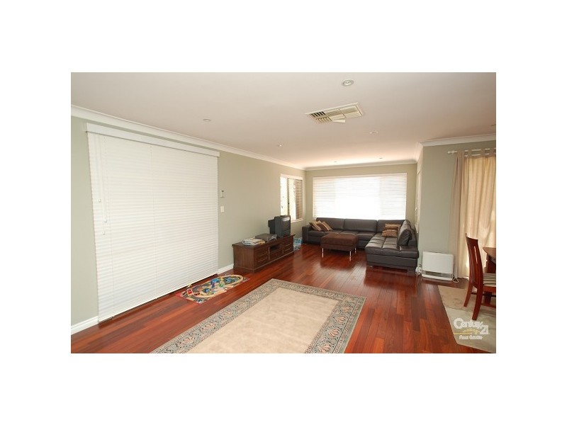 Dianella WA 6059